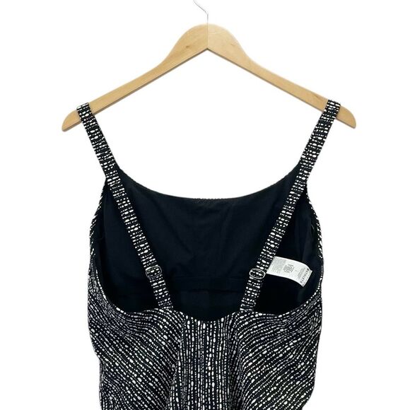 Athleta Hermosa One Piece Swimsuit Size Large Black White Dot Print Low Back - Picture 6 of 13
